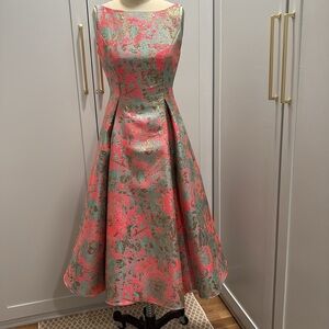 Adrianna Papell, size 00, women or girl’s dress. Multicolor, like new.